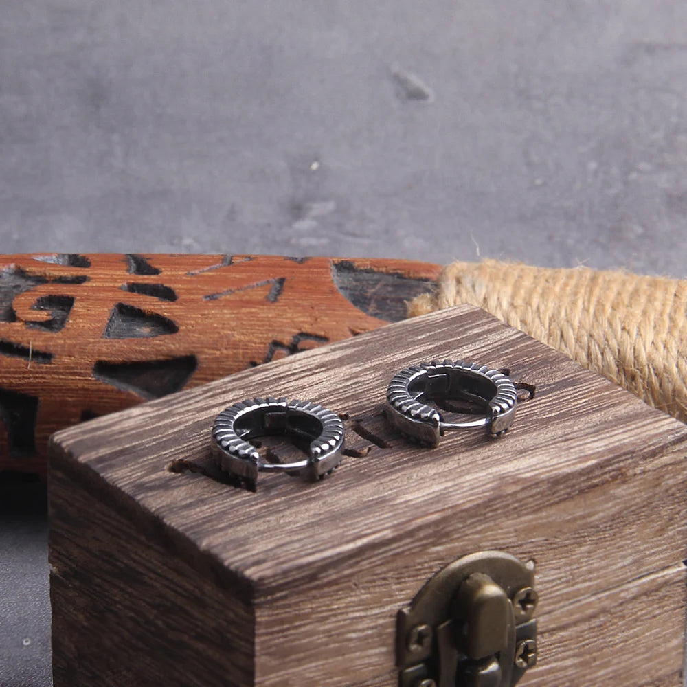 Geometric Huggie Earings - Stainless Steel With Wooden Box