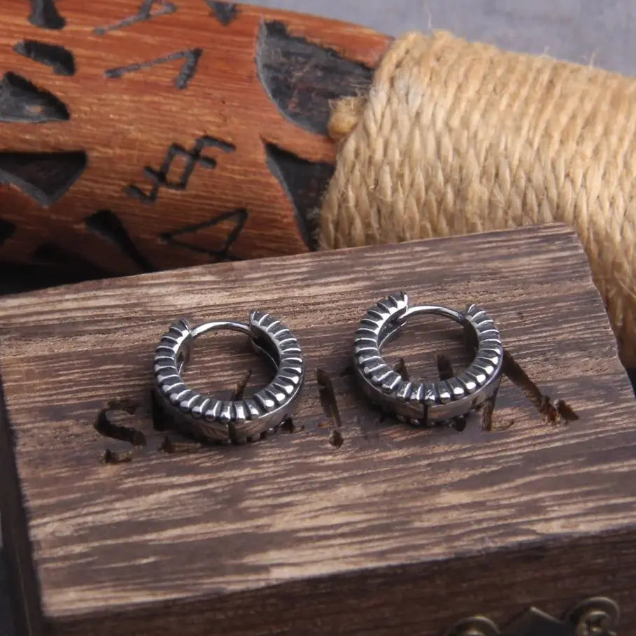 Geometric Huggie Earings - Stainless Steel With Wooden Box